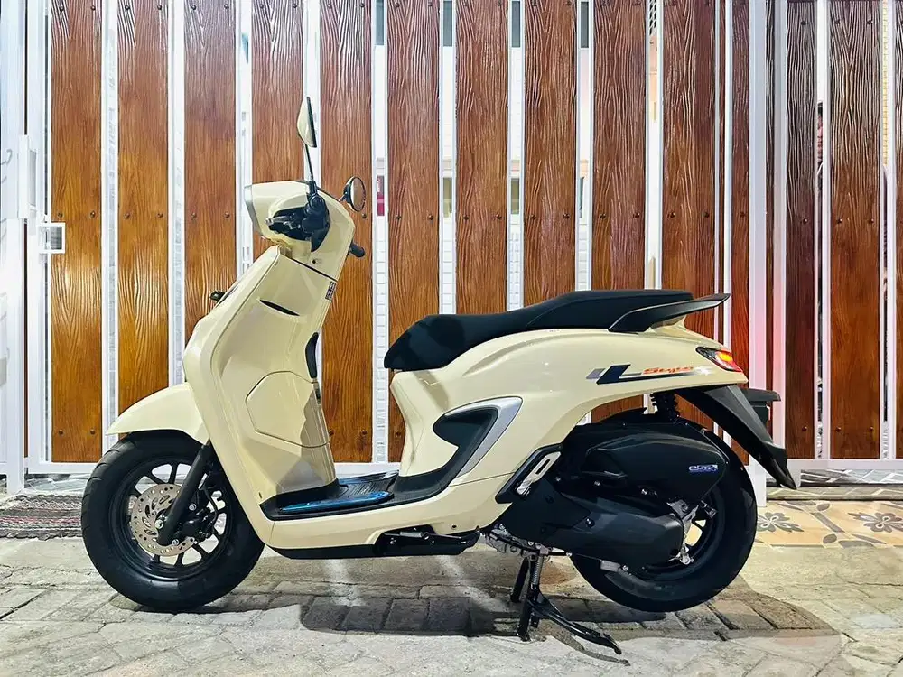 STYLO CBS 160 CC warna CREAM