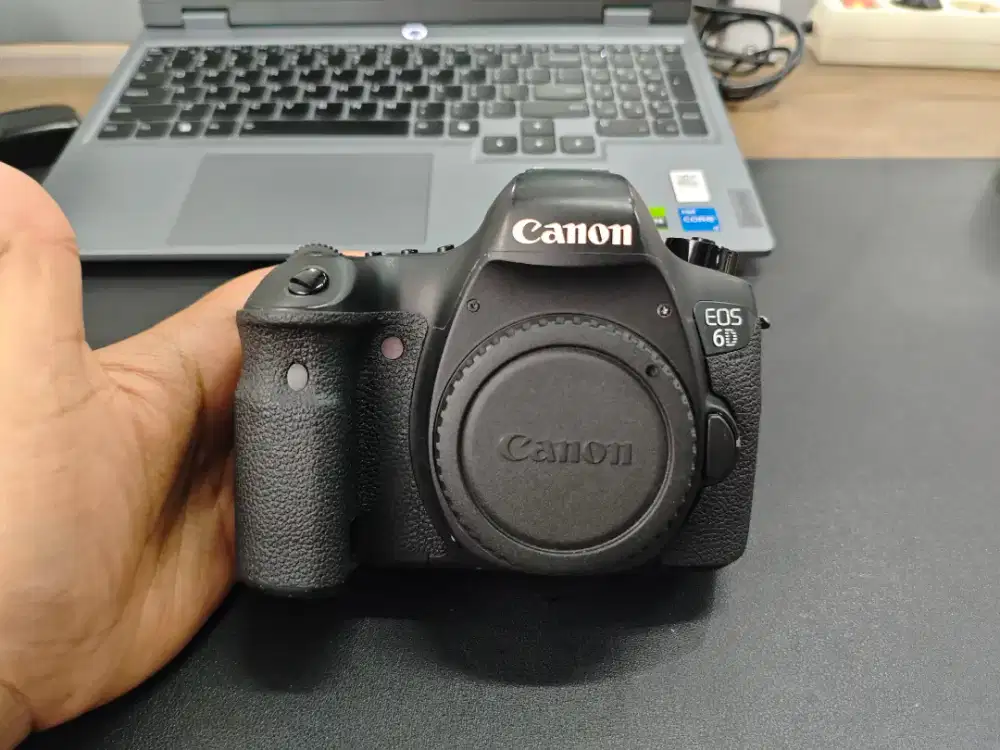 DSLR Canon EOS 6D Wifi (Body Only)