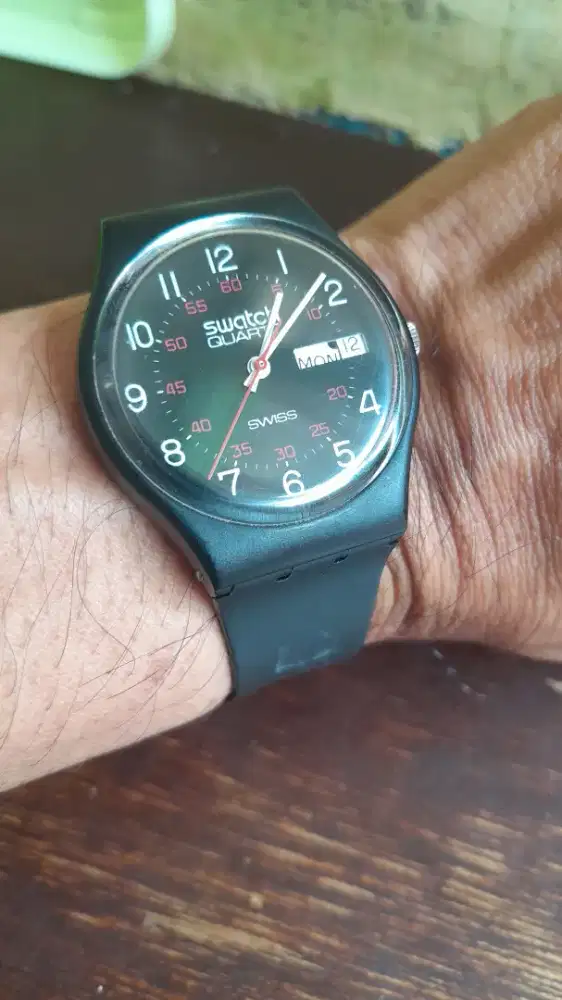 JAM TANGAN SWATCH