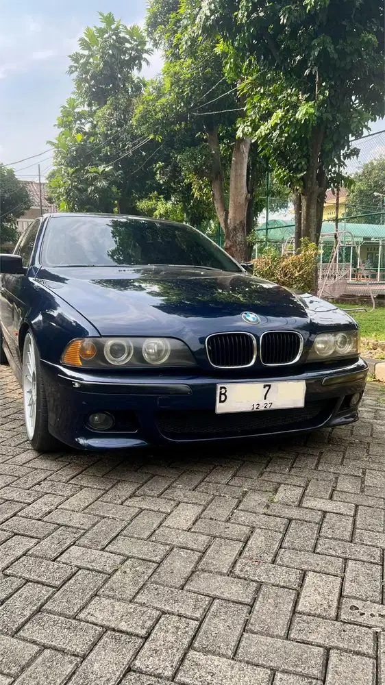 BMW 528i 1996 Bensin
