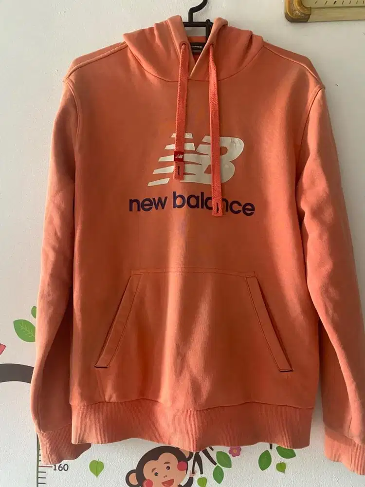 new balance big logo hoodie sweater unisex