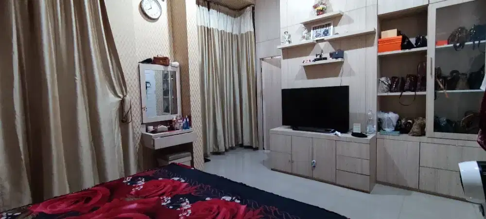 UNDER PRICE! GREEN PARK FULL FURNISH MEWAH Titi Kuning depan Eco Park