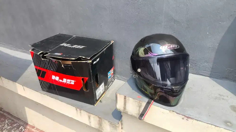 Helm NJS ZX1R GT size M