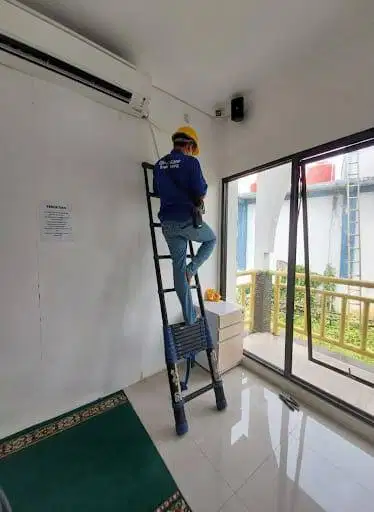 Jasa Cuci, Pasang & Service AC Serta Instalasi Listrik Bergaransi