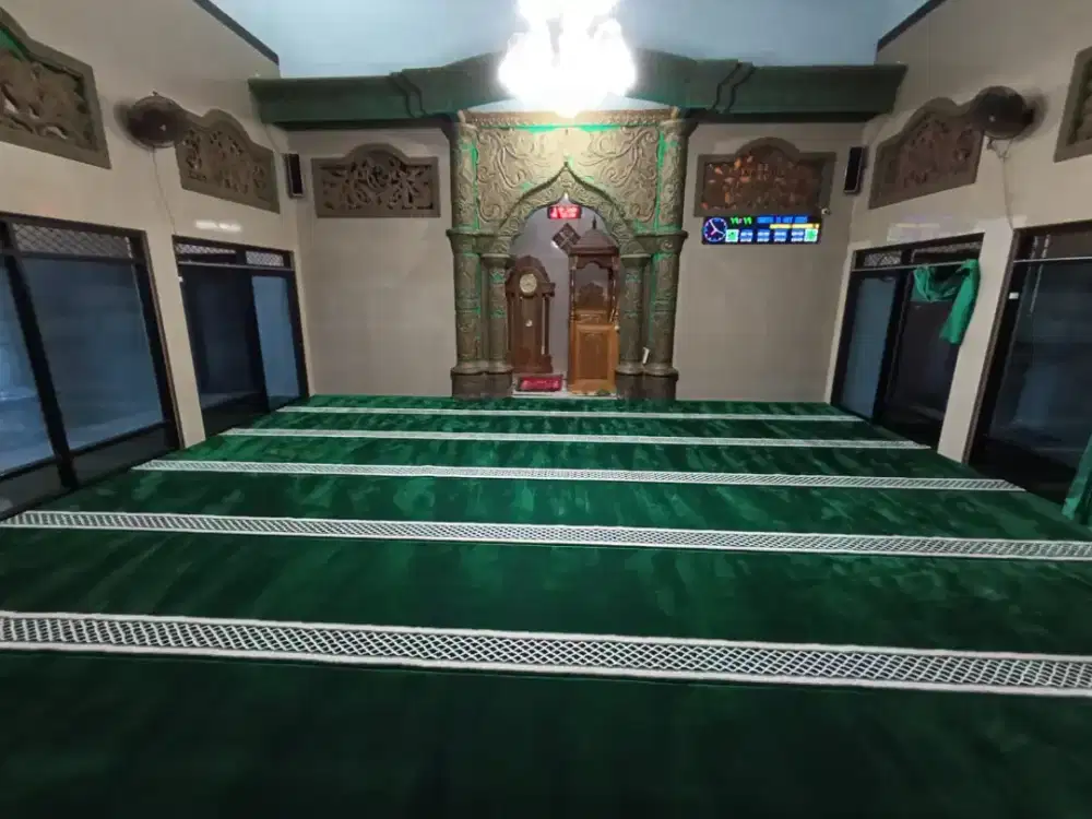 Tersedia Karpet sajadah Masjid import pembelian menyesuaikan kebutuhan