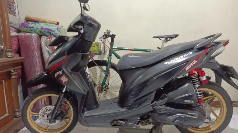 Vario 110 tahun 2017 Hitam pajak hidup