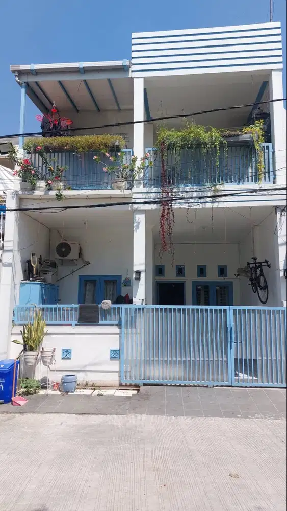 Jual Cepat Rumah duta bumi bekasi nan 2 lantai siap huni (C0855)