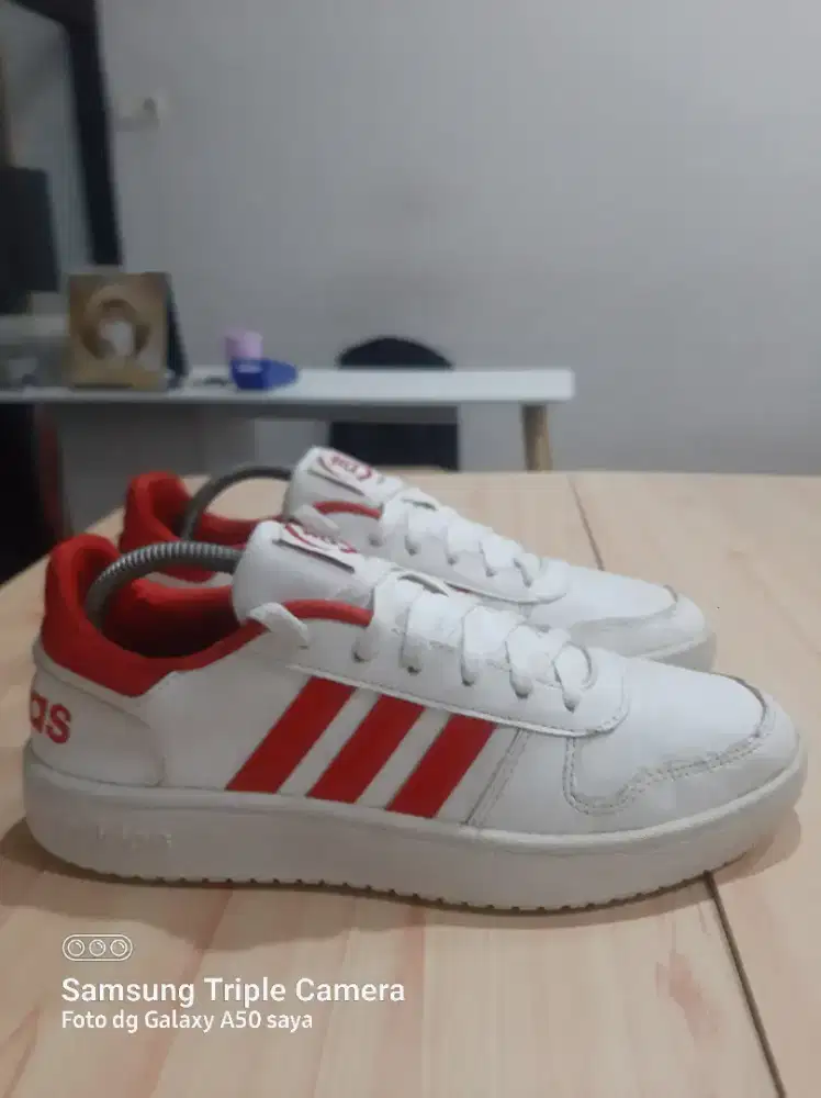 Sepatu Adidas Neo Size 41 1/2