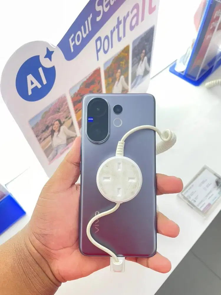 ADA YANG BARU RILIS NIH VIVO V60 yang sudah pakai kamera zeiz