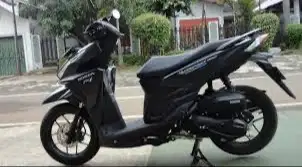 Honda Vario 150 2016 Hitam - Low KM 12rb, Tangan 1, Surat Lengkap!