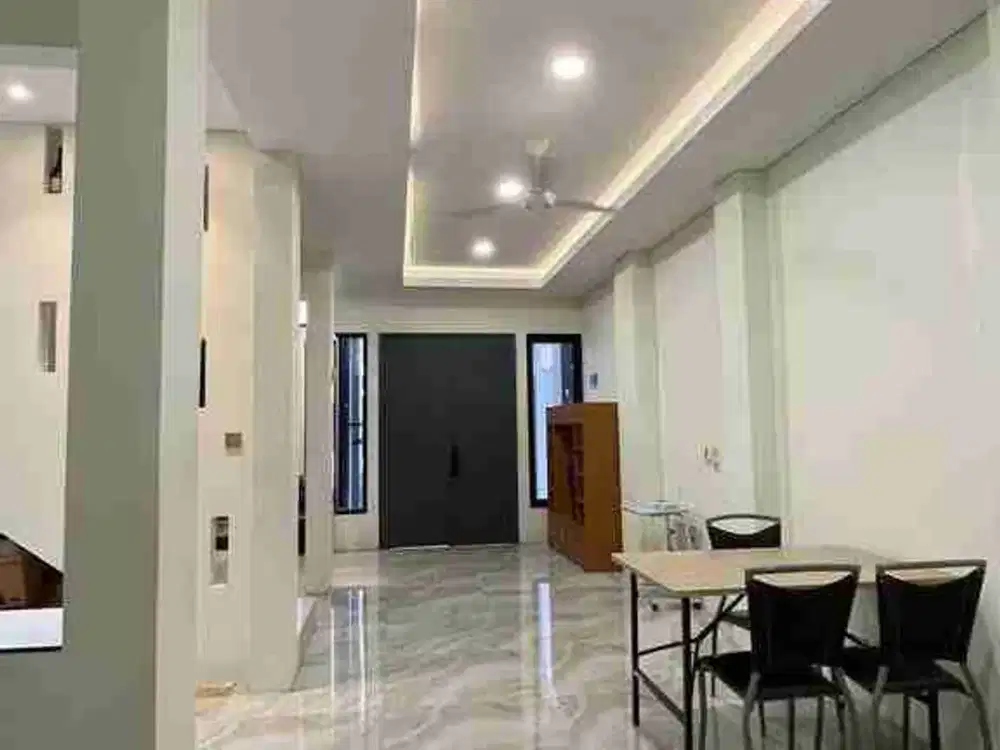 Rumah Murah 3 lantai, Karawaci Residence..Tangerang..