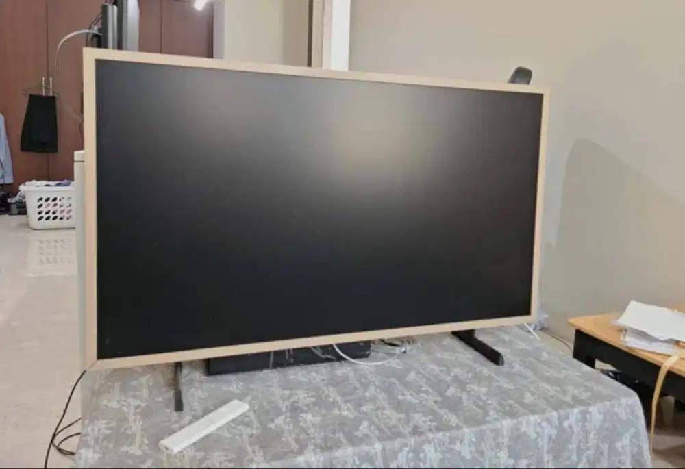 Samsung The Frame (model QA43LS03BAKXXD / LS03B / LS03 series)