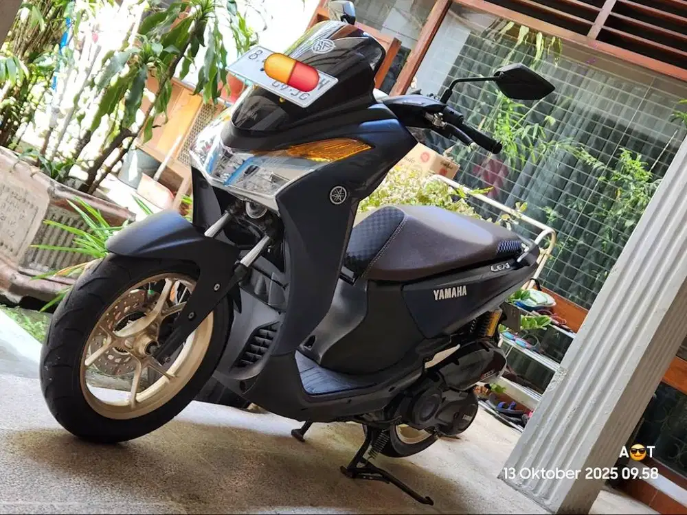 Yamaha Lexi S 125 Keyless 2018 Pajak hidup DKI nama sendiri