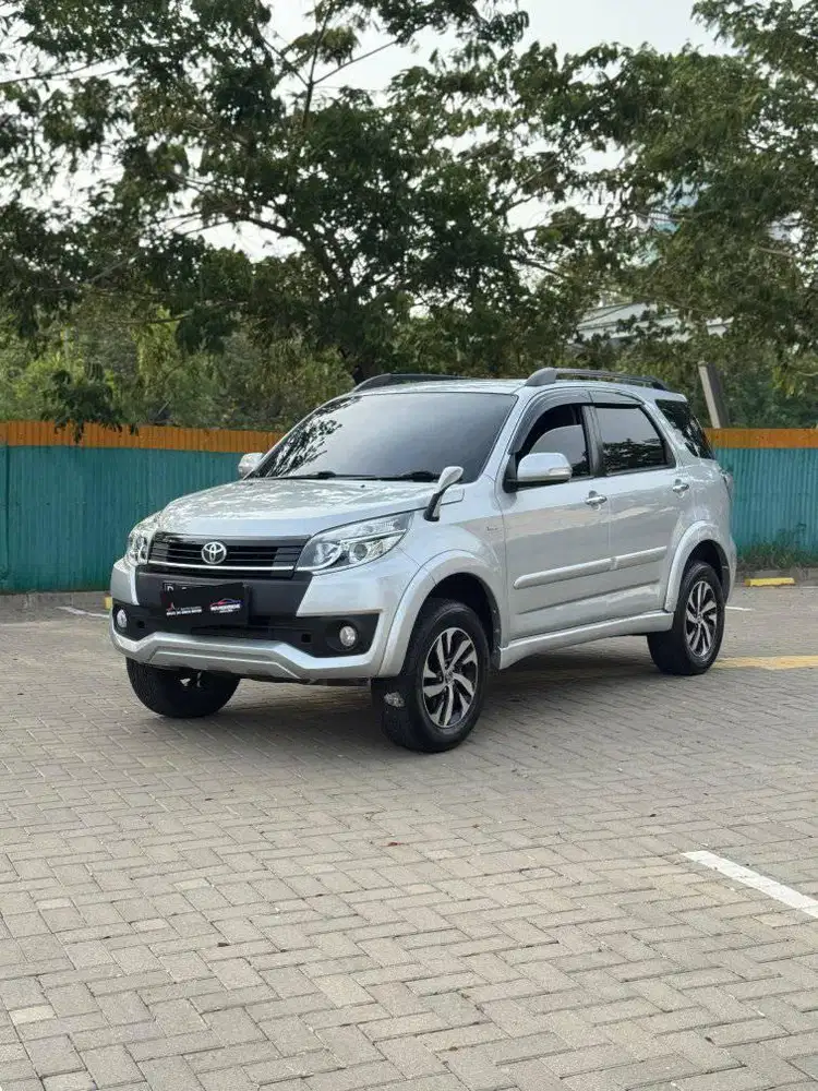 TOYOTA RUSH G 1.5 MANUAL 2017 SILVER PROMO DP MINIM 2 JUTA