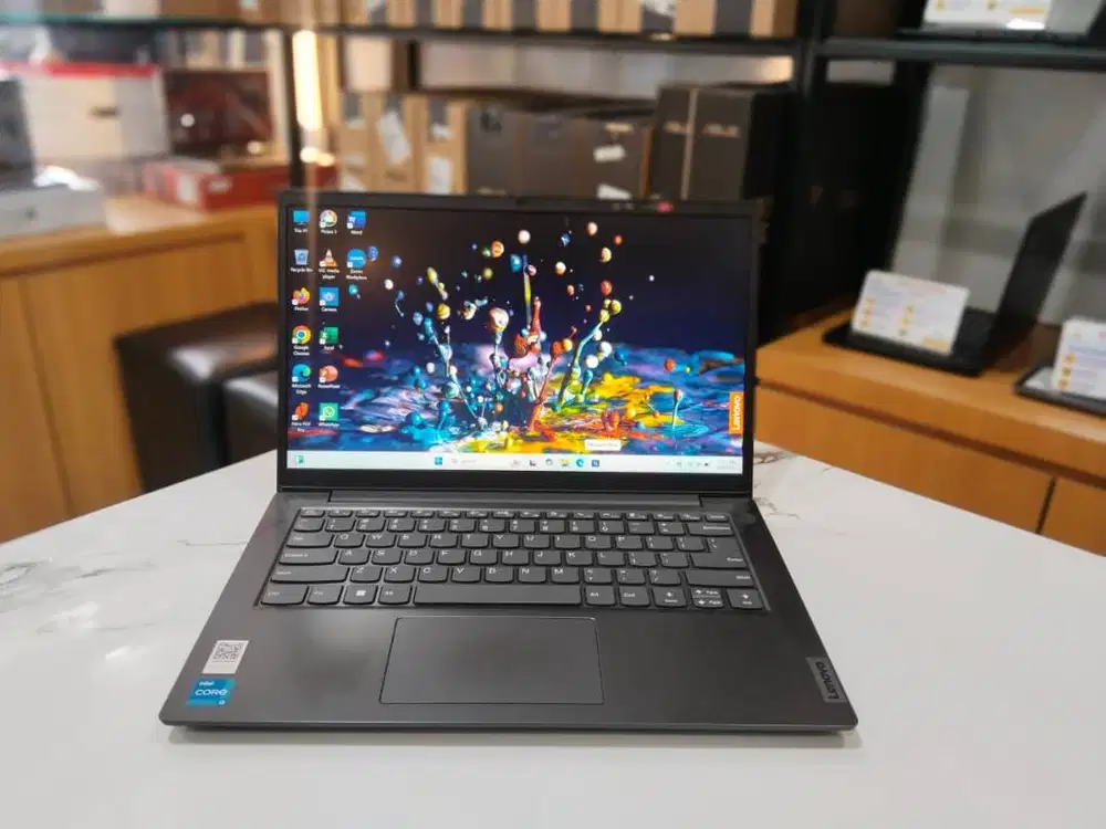 LENOVO V14 G3 CORE I3-1215U/RAM 4GB/SSD 256GB/GARANSI 14-12-2025
