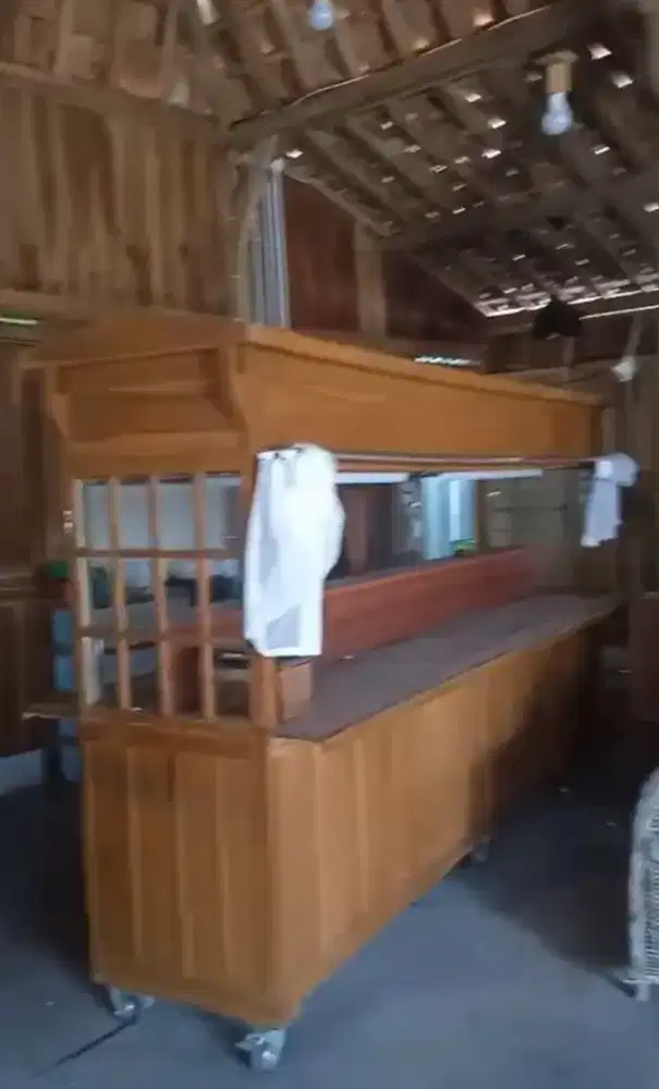 Jual Angkringan bekas , Meja kasir bekas , Kursi Rotan