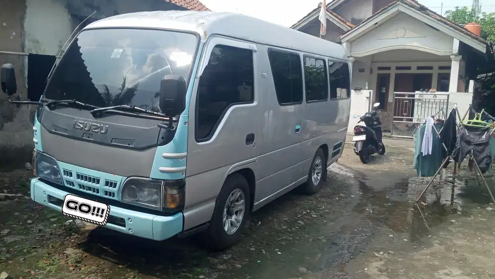 Isuzu Elf 2012 Diesel