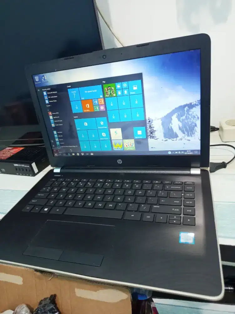 laptop HP 14 Core i3. Ram 8gb/500gb. Body slim.
