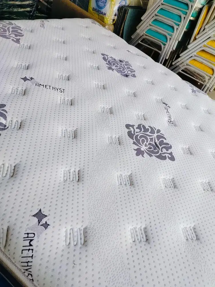 Kasur mantul seken mantul ( king )