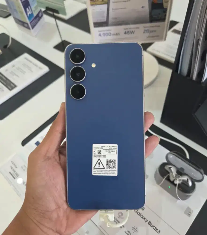 Promo new samsung galaxy S25 FE free fit3 dan bisa kredit dp 0%
