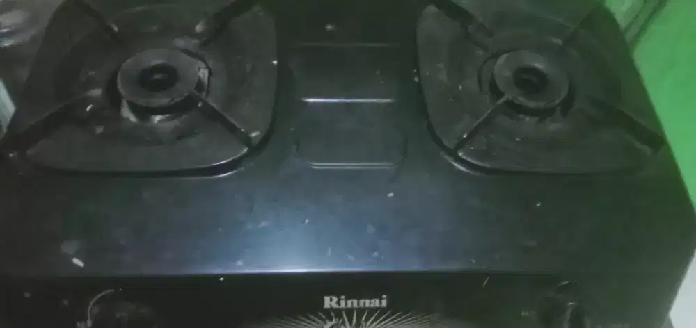 Kompor 2tungku merk Rinnai