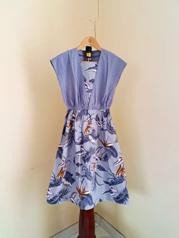 Dress fashion wanita