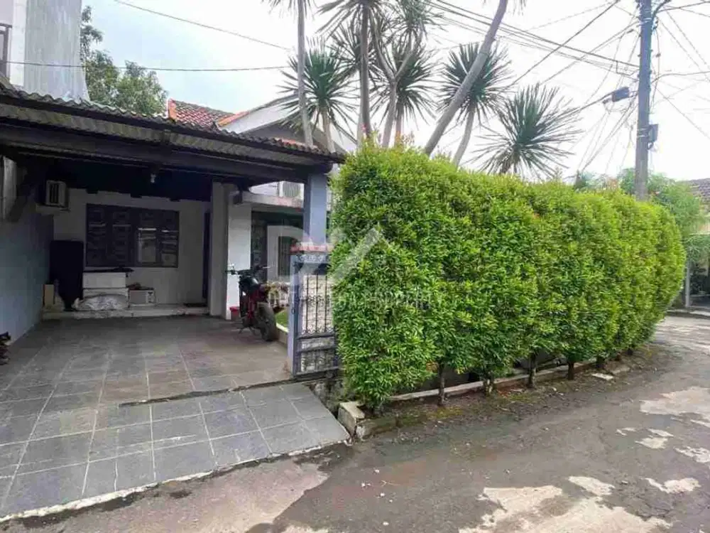 Dijual Rumah Hook di Cluster Graha Raya Bintaro Siap Huni Ada Kolam