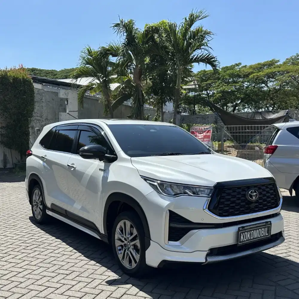 TOYOTA INNOVA ZENIX Q HV TSS AT 2023