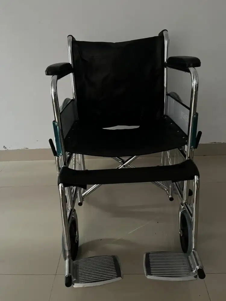 Kursi Roda One Health