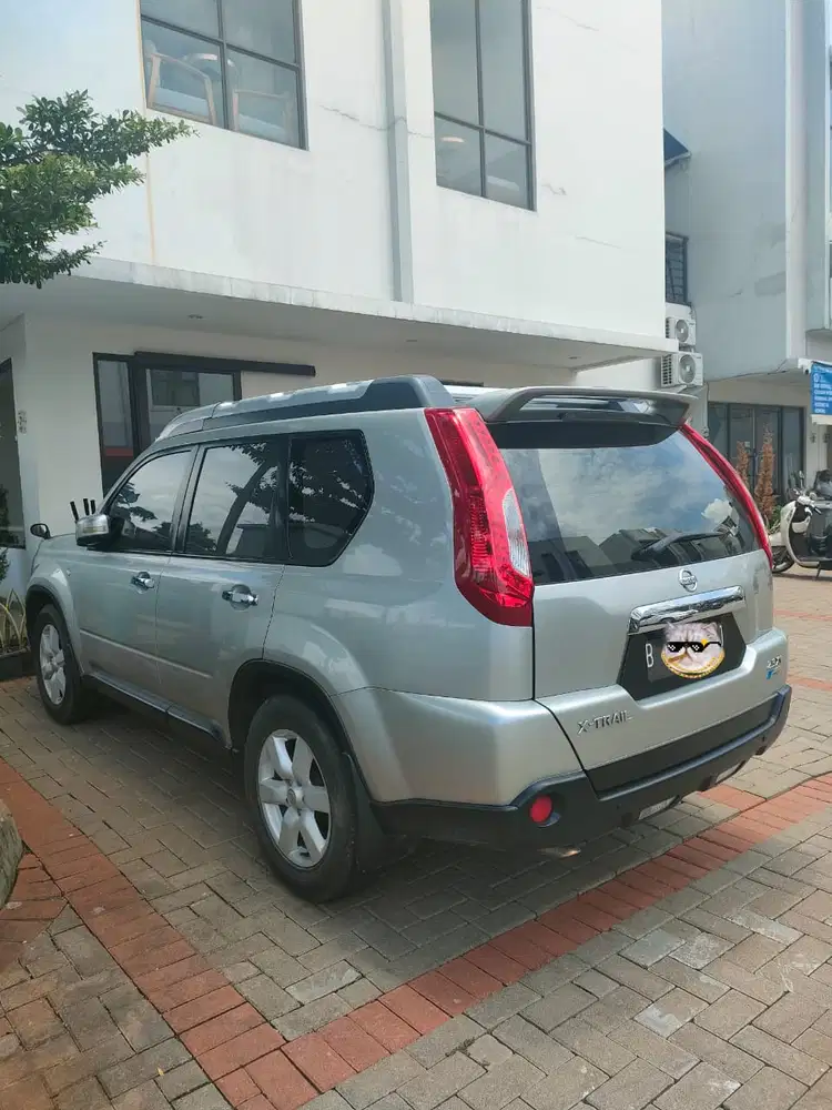 Nissan X-Trail 2010 Bensin