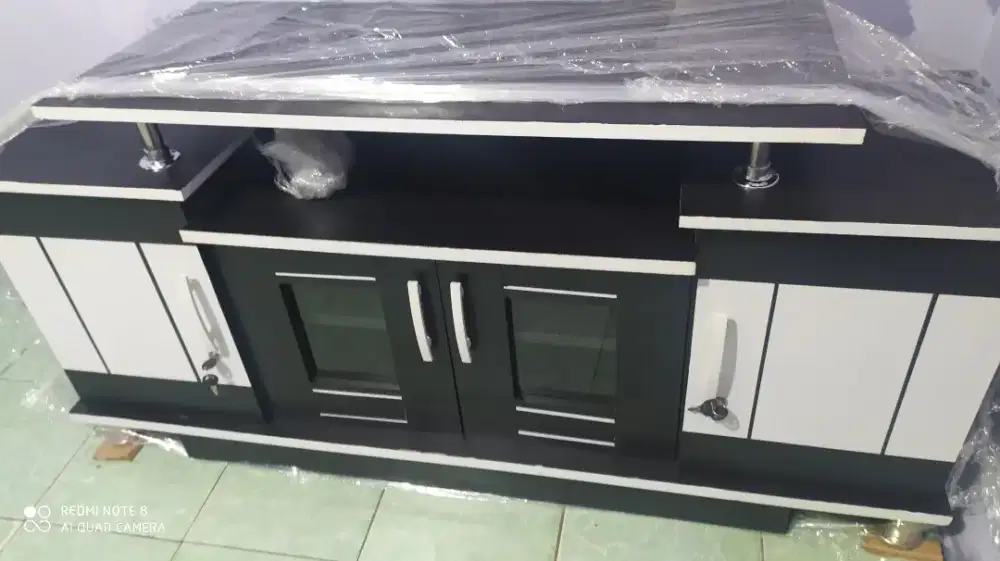 Meja tv 32 inch, 42 inch ,43 inch cocok