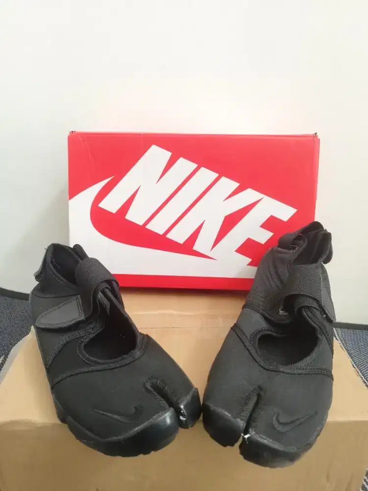 Nike air rift Balck