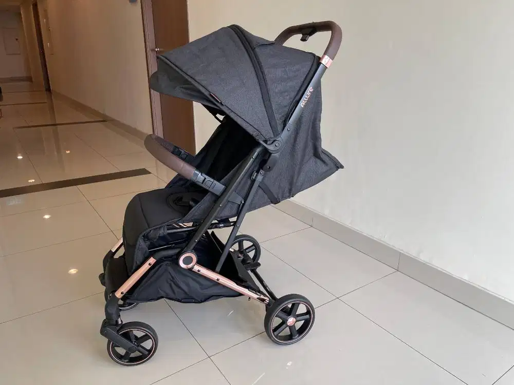 Stroller BabyElle Prestige Allure Rose Gold – S728 (Masih Garansi)