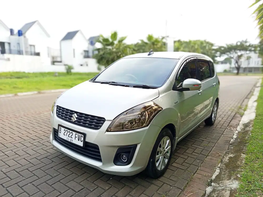 Suzuki Ertiga 2012 Bensin