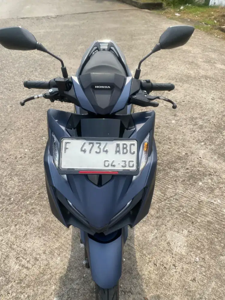 Nia:VARIO 160 CBS PLAT F KOTA BOGOR PAJAK HIDUP DP 1.050.000
