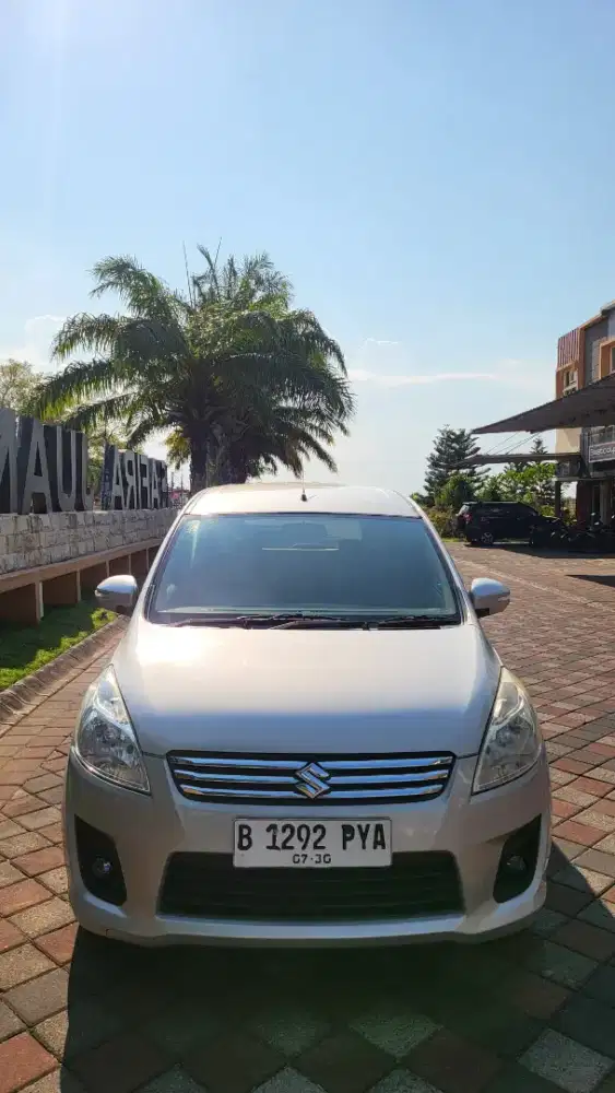 SUZUKI ERTIGA GL 2015 MATIC