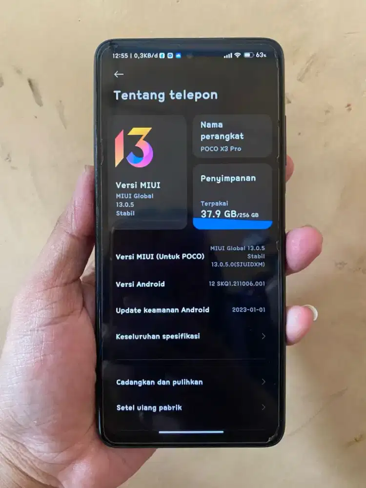pocophone x3 phone