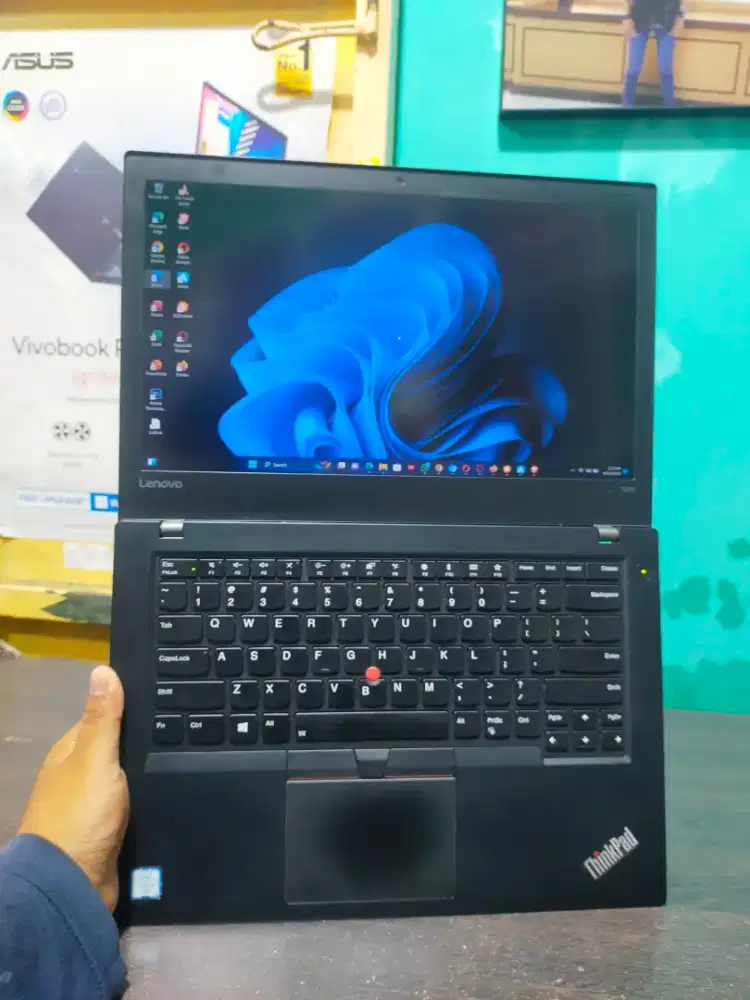 Lenovo Thinkpad T470 i5 gen 6 cocok untuk kerja dan kuliah