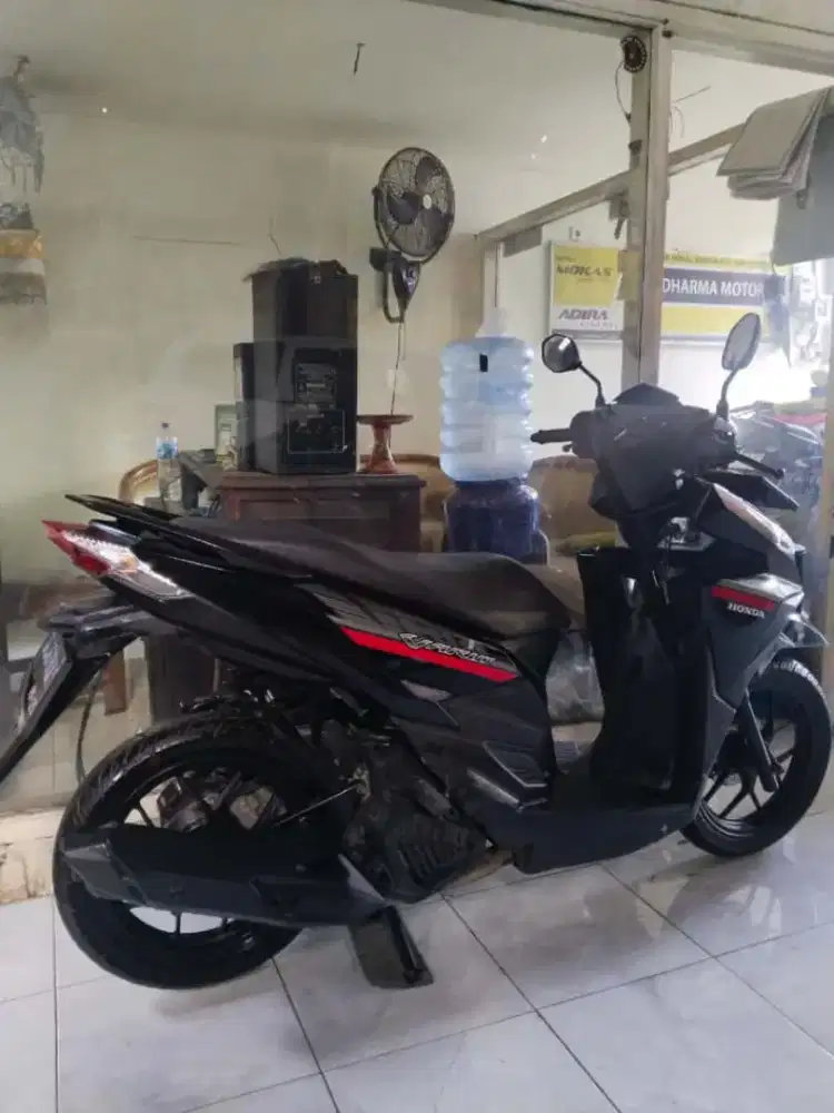 Honda Vario 125 CC thn 2015 cash. Bali dharma motor