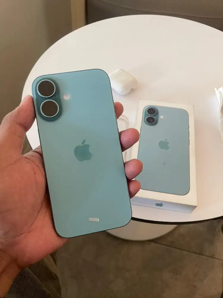 Iphone 16 128gb ibox fullset bisa tt garansi on