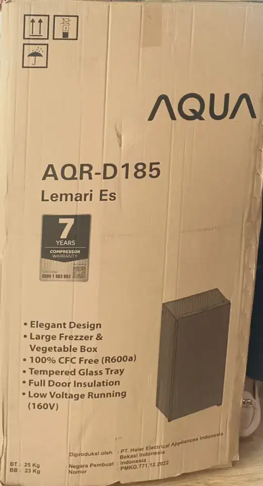 Kulkas/ lemari es merk AQUA baru