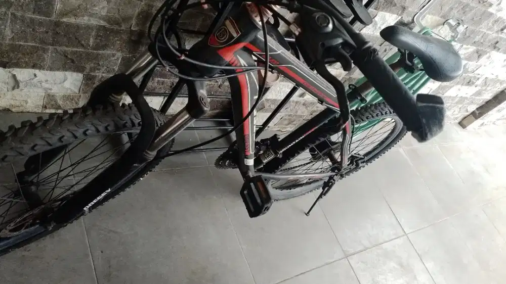 Dijual 1 unit sepeda bekas