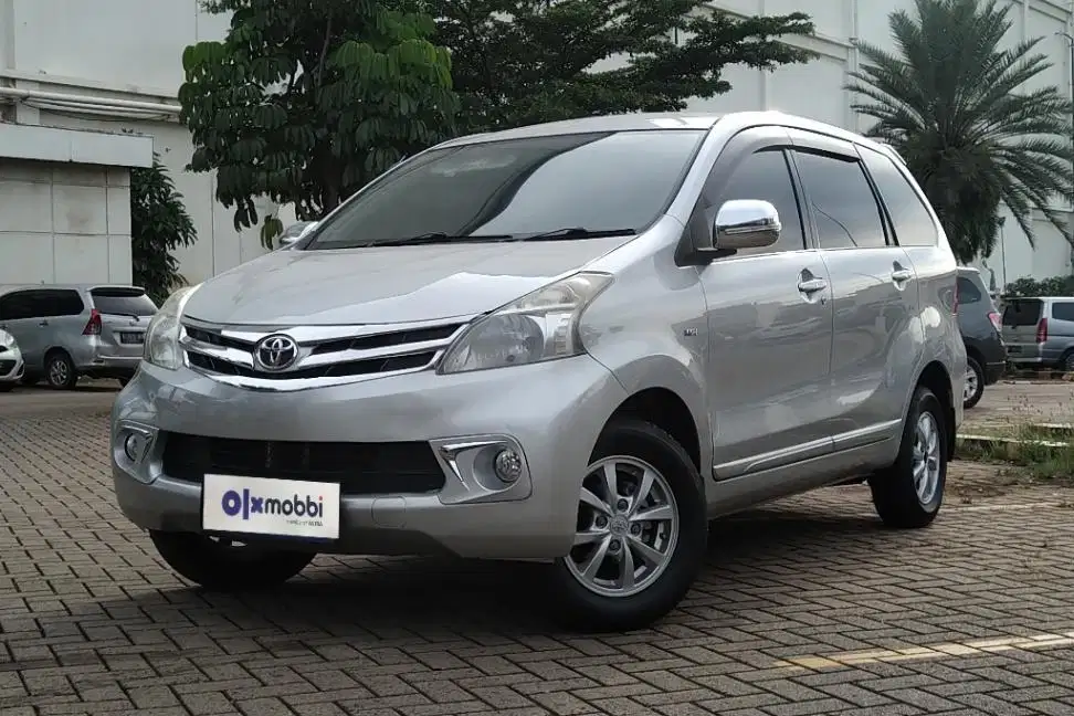 TDP 5,JT Toyota Avanza 1.3 G Bensin-MT Silver 2013