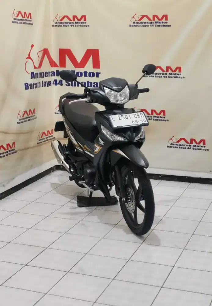 Superr Km 1 Ribu New Supra x 125 fi tahun 2025 Hitam doff