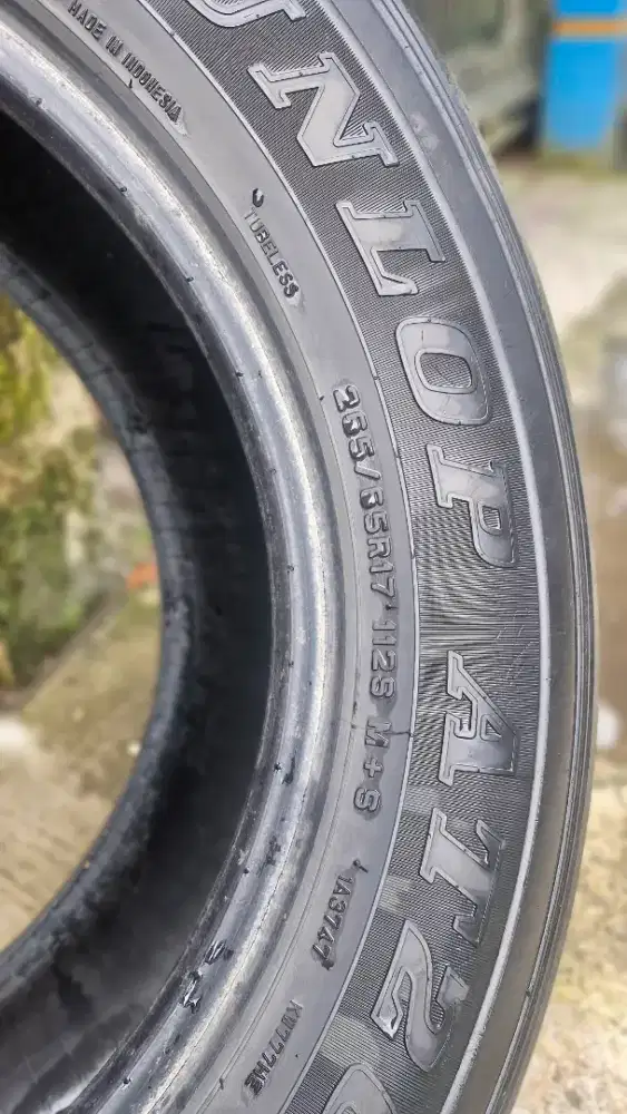Ban fortuner A/T dunlop r17