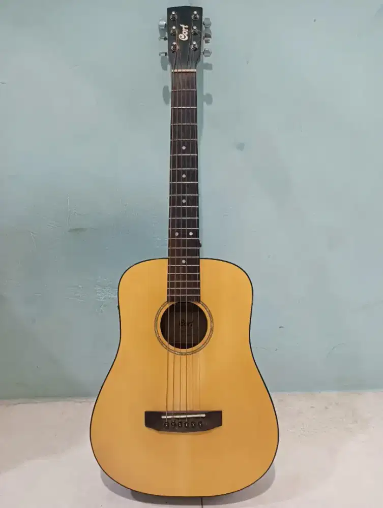 GITAR CORT AD MINI E OP