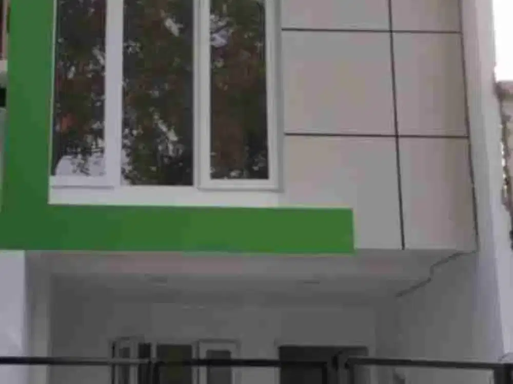DIJUAL RUMAH 2 LANTAI GADING GRIYA LESTARI (Lnn)