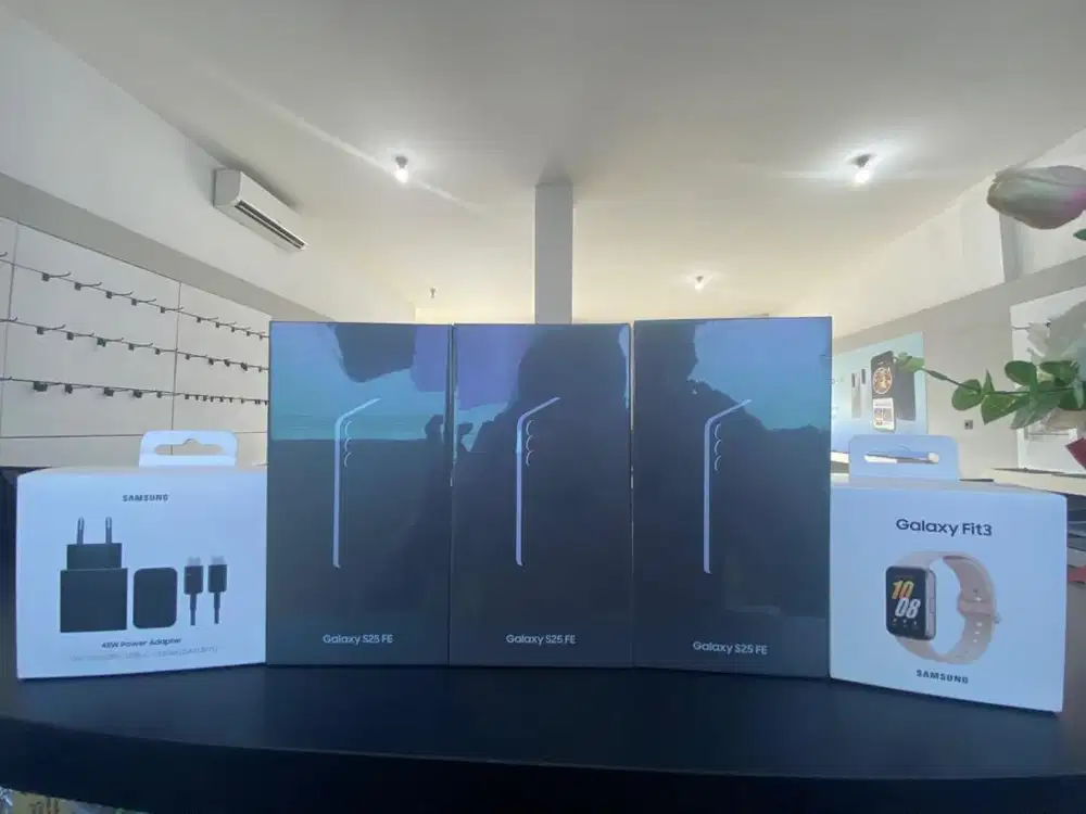 Promo samsung S25 Fe gratis watch Fe & Travel adapter
