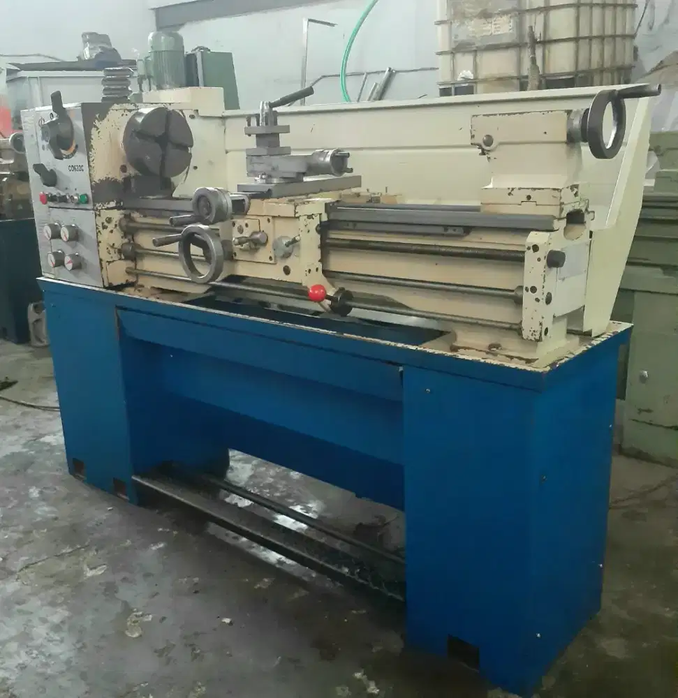 Mesin Bubut Milling Bor Frais