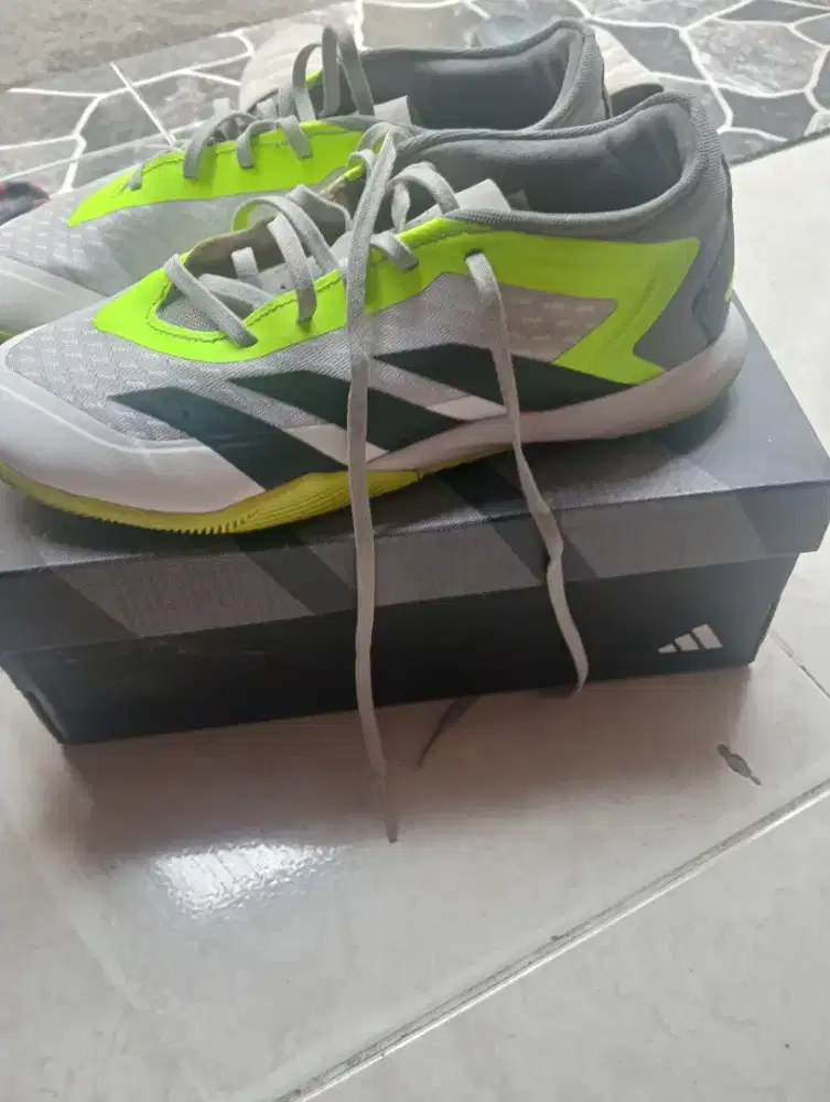 Sepatu futsal Adidas predator accuracy 3